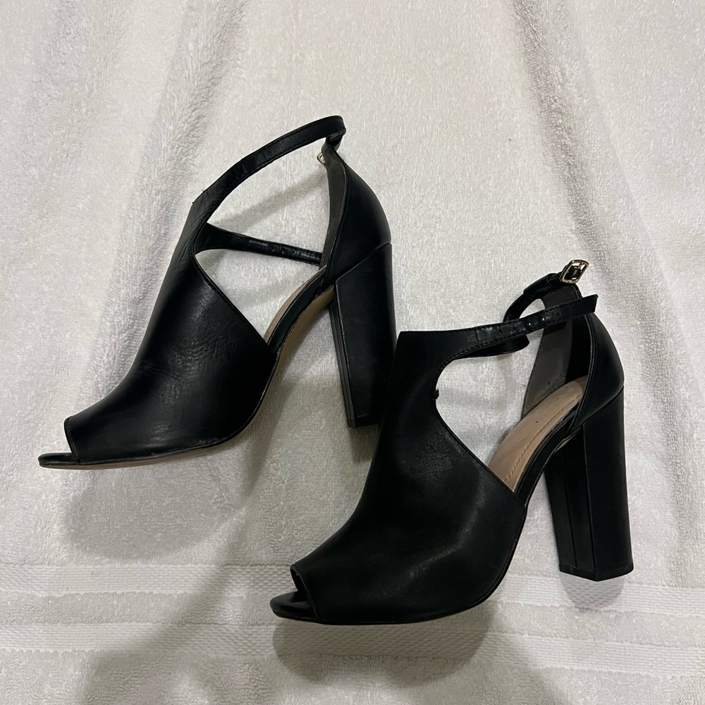 Aldo Cut Out Black Leather Heels